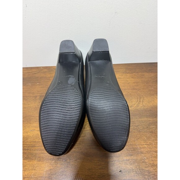 Thom McAn Women's Francis Black Dress Pump Kitten Heel Shoes Wide Width - Picture 4 of 9